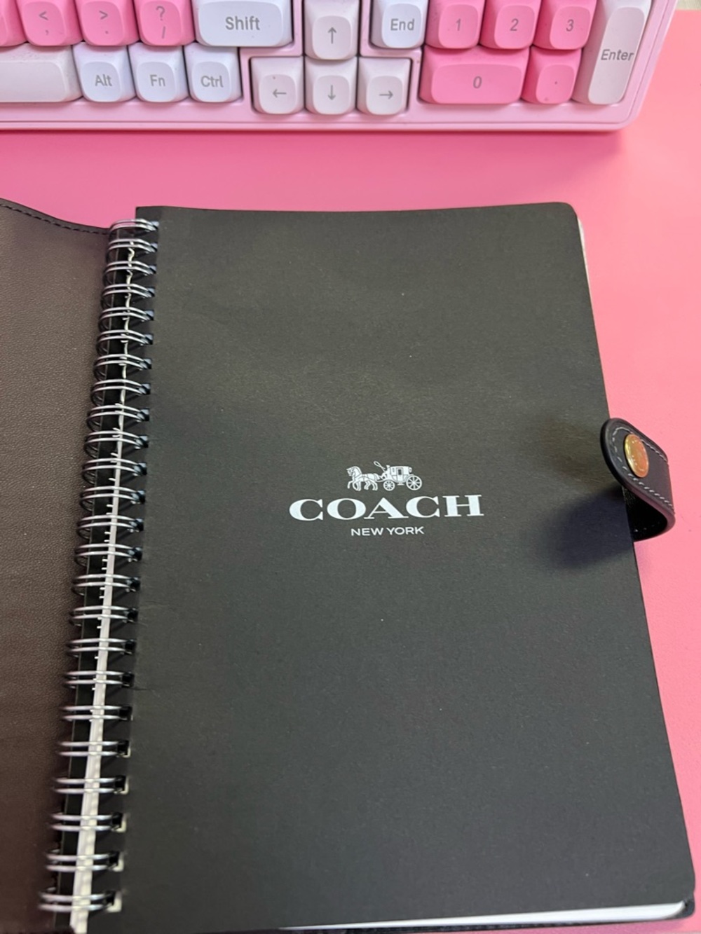 Coach Notebook New cherries design - Picture 4 of 5